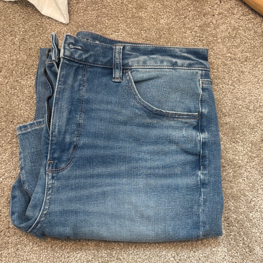 American Eagle Super High Rise Jeans